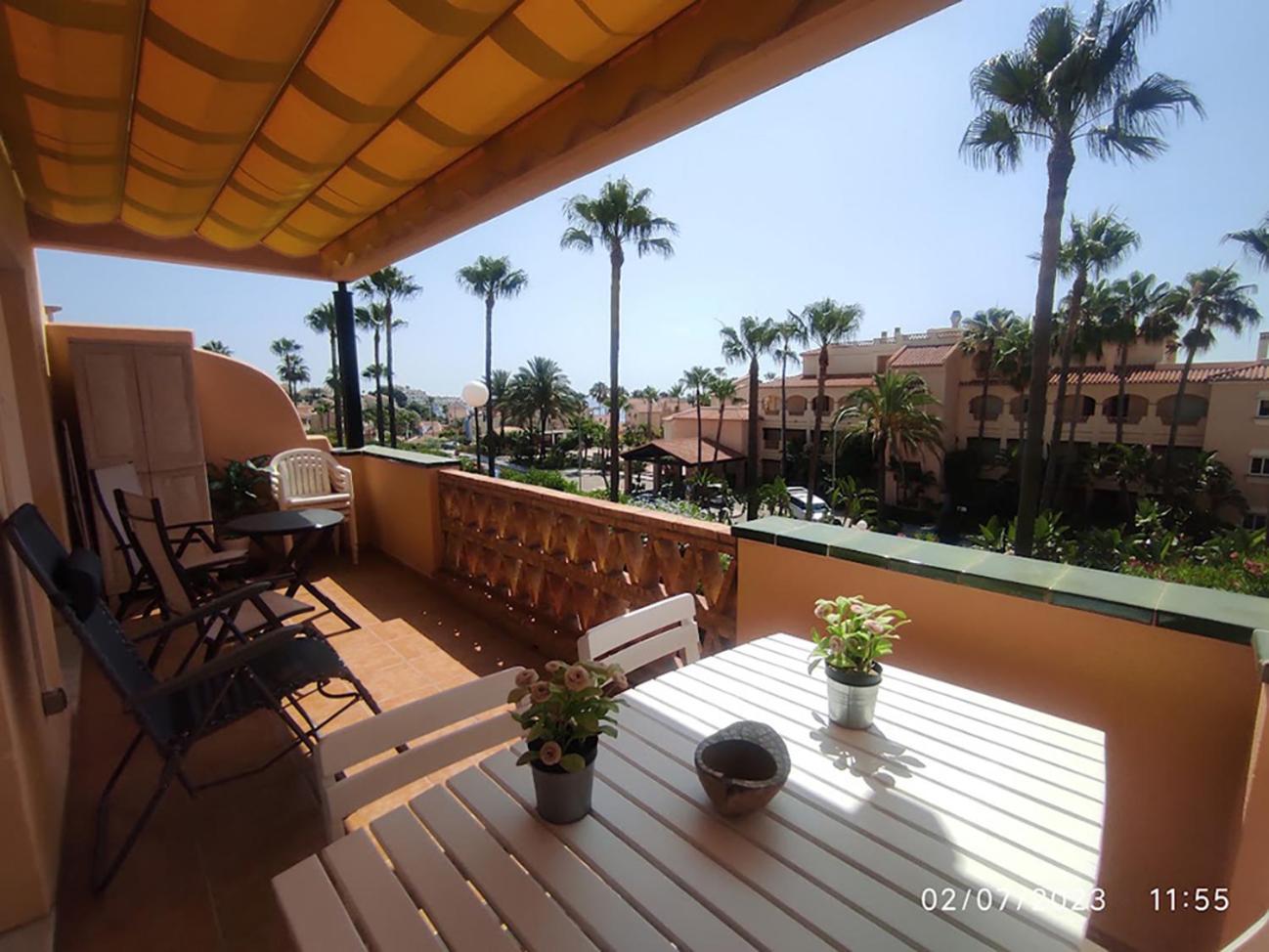 Relajante Apartamento Junto Al Mar En * Mijas